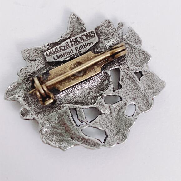 Vintage 1998 Birds & Blooms Pewter Butterfly Flower Brooch Limited Edition - Picture 7 of 9